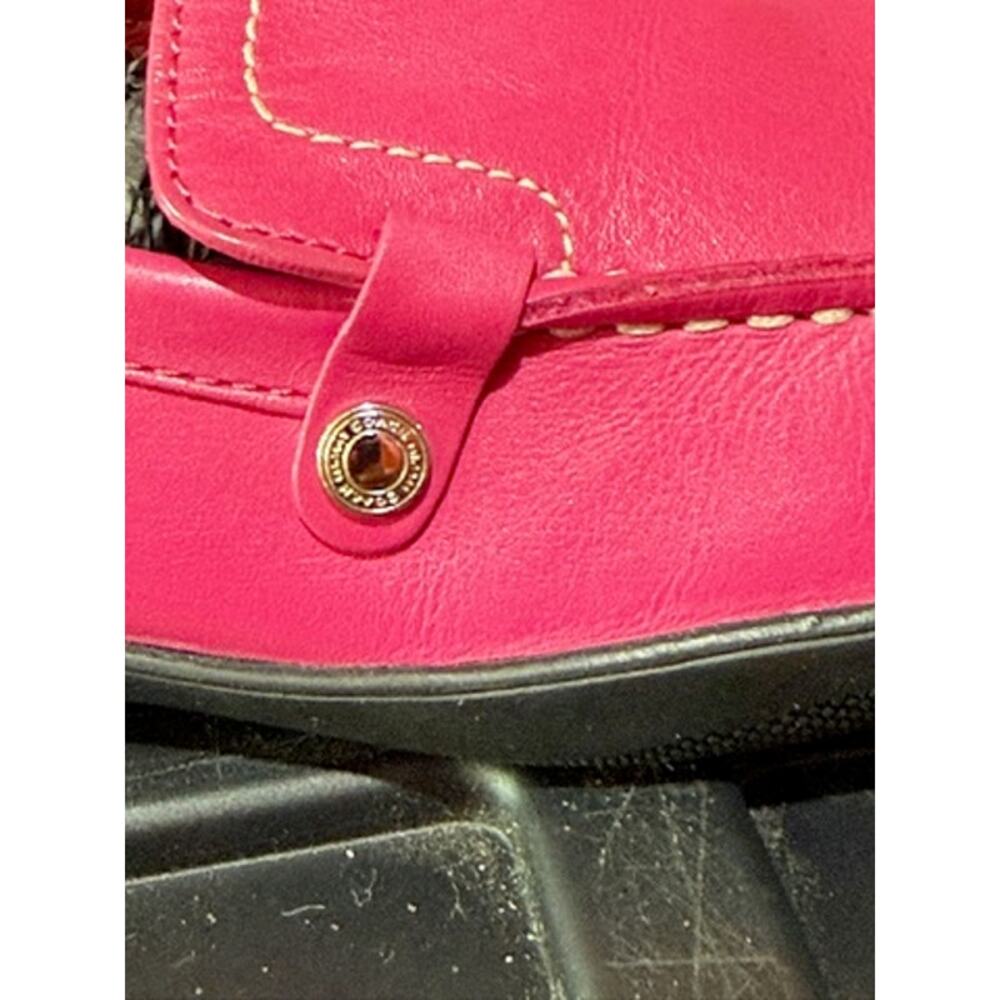 KB082 Coach Hot Pink Leather Loafers*Size 6 - Picture 4 of 7